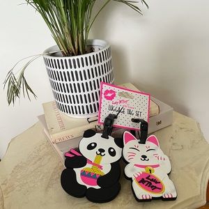 Betsy Johnson Luggage Tag Set